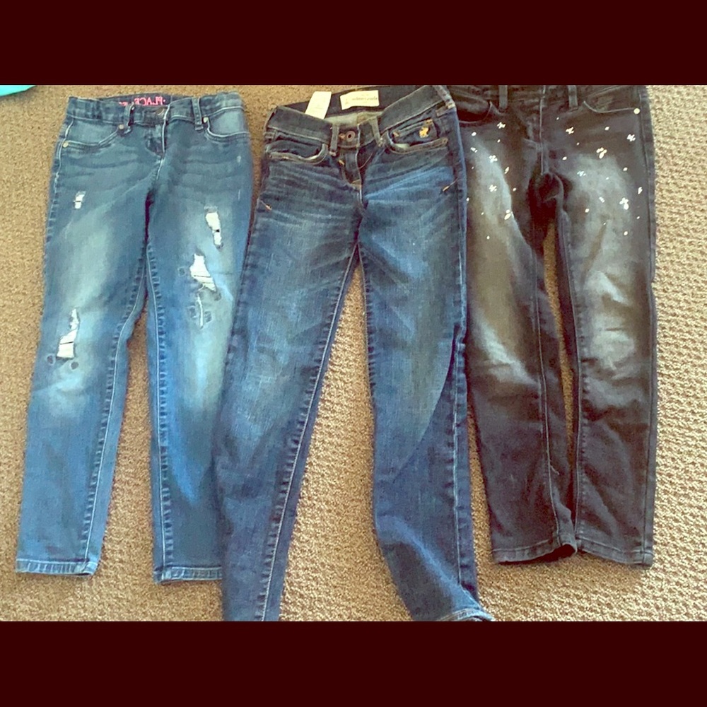Girls jeans size 7/8 three pairs!